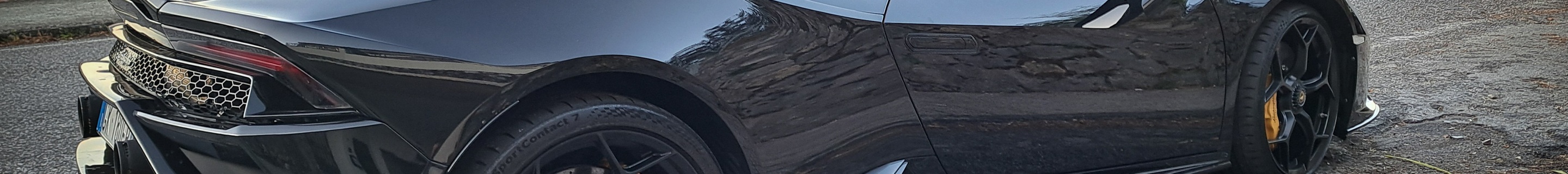 Lamborghini Huracán LP640-4 EVO