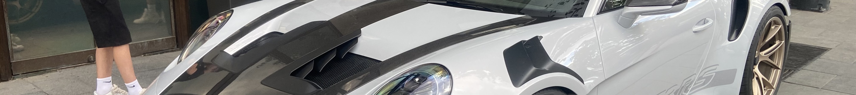 Porsche 992 GT3 RS Weissach Package