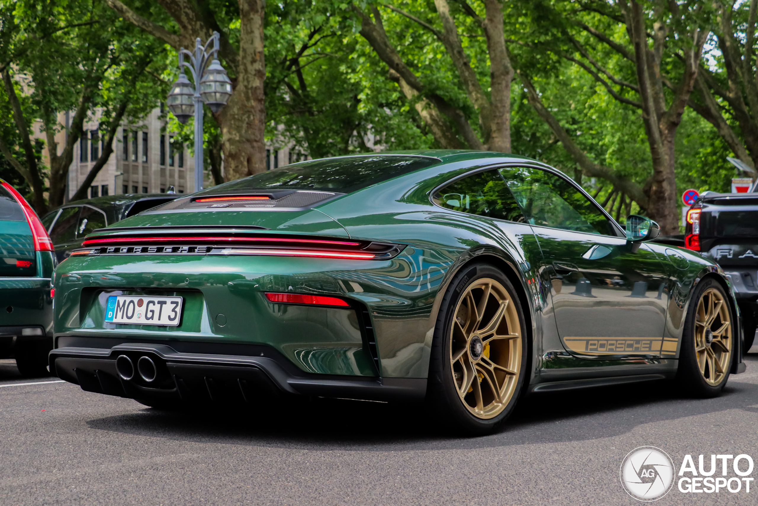 Porsche 992 GT3 Touring MkII