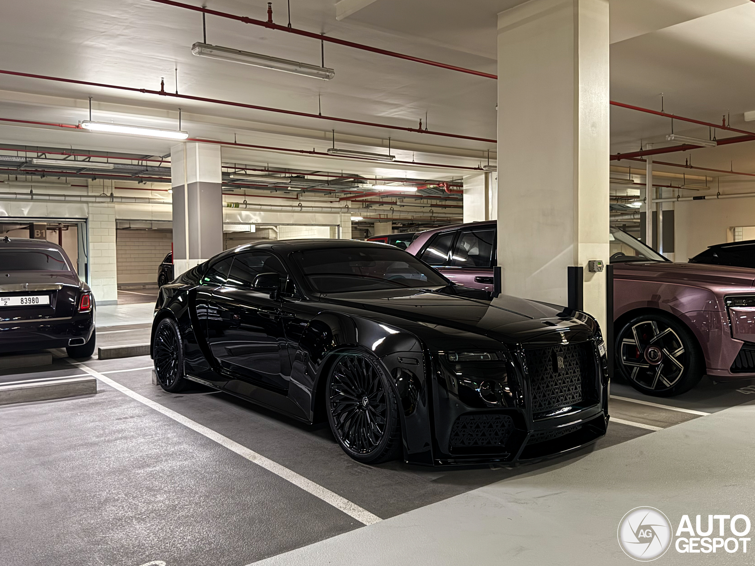 Compleet verbouwde Rolls-Royce Wraith in Dubai gespot