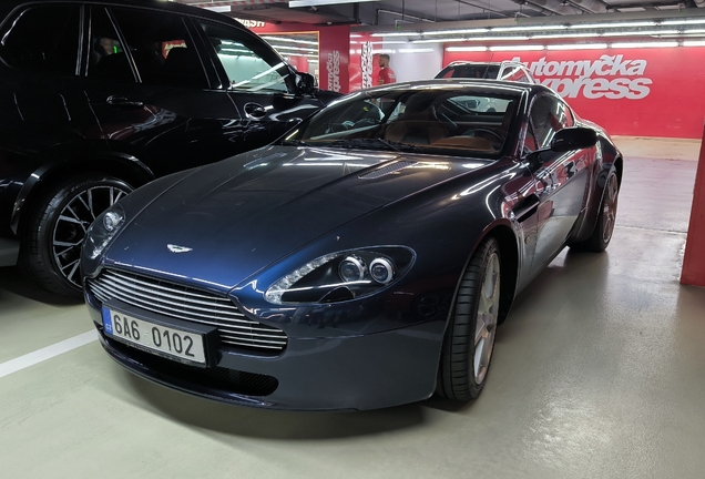 Aston Martin V8 Vantage