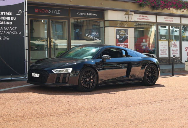Audi R8 V10 Plus 2015