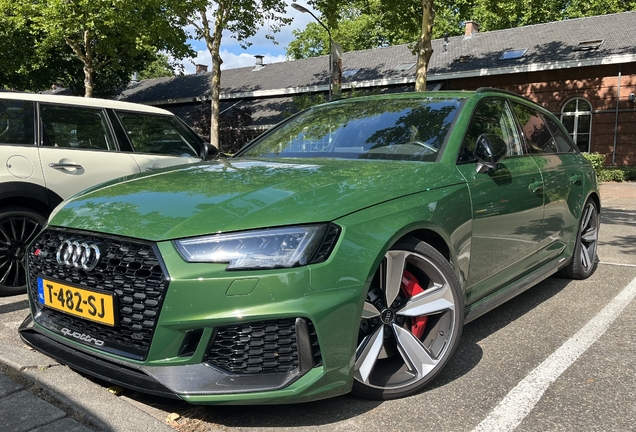 Audi RS4 Avant B9