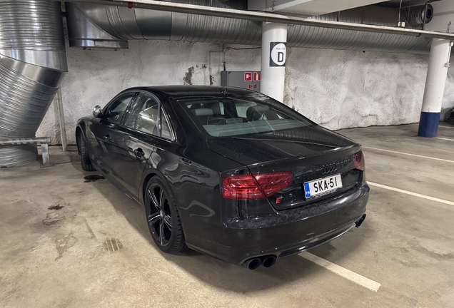 Audi S8 D4