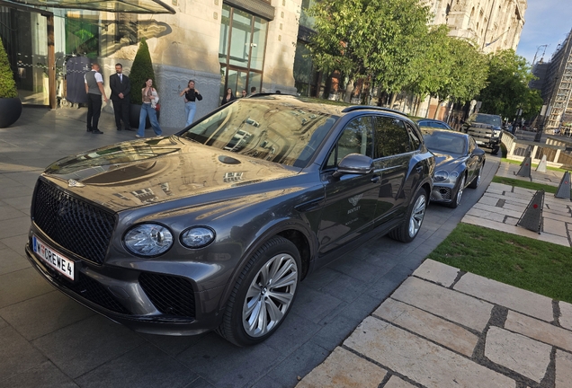 Bentley Bentayga EWB 2024