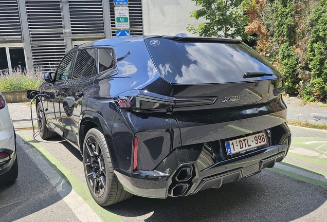 BMW XM G09
