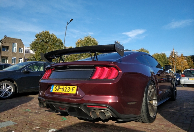 Ford Mustang GT 2018 Royal Crimson GT