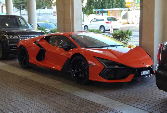 Lamborghini Revuelto