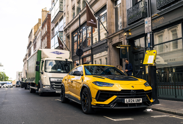 Lamborghini Urus Performante