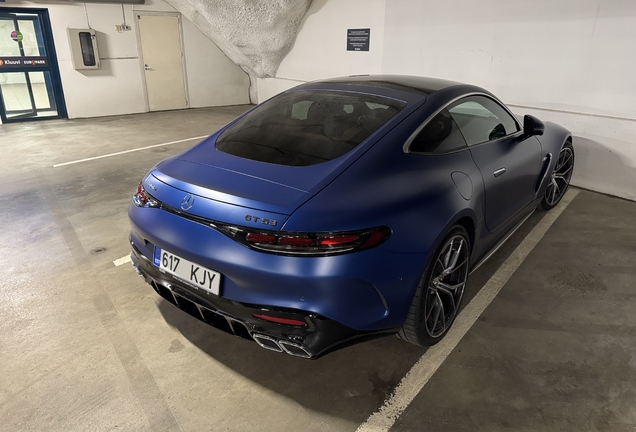 Mercedes-AMG GT 63 C192