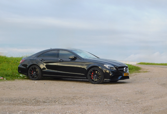Mercedes-Benz CLS 63 AMG C218