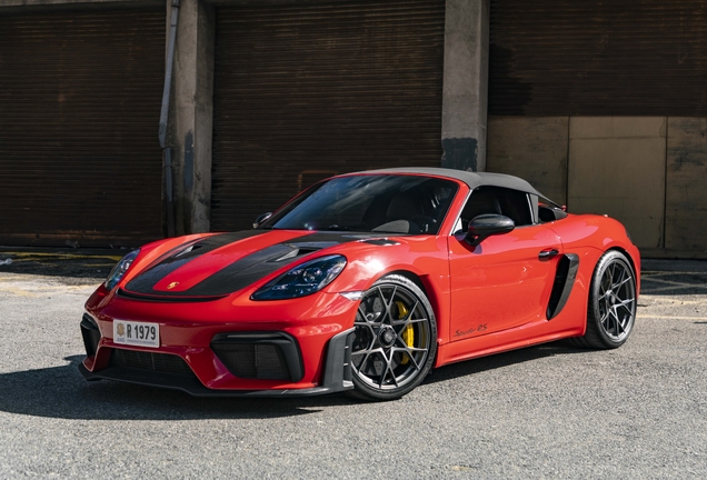 Porsche 718 Spyder RS Weissach Package