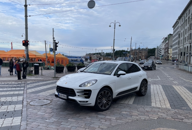 Porsche 95B Macan Turbo