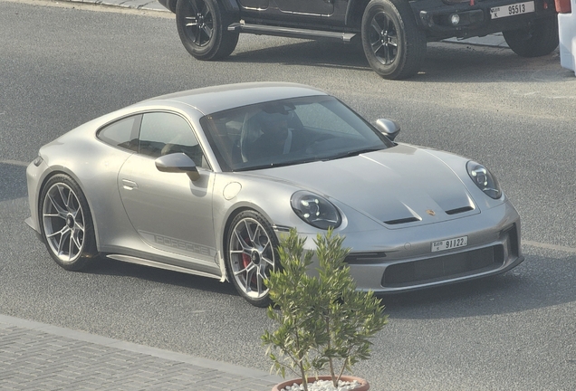 Porsche 992 GT3 Touring
