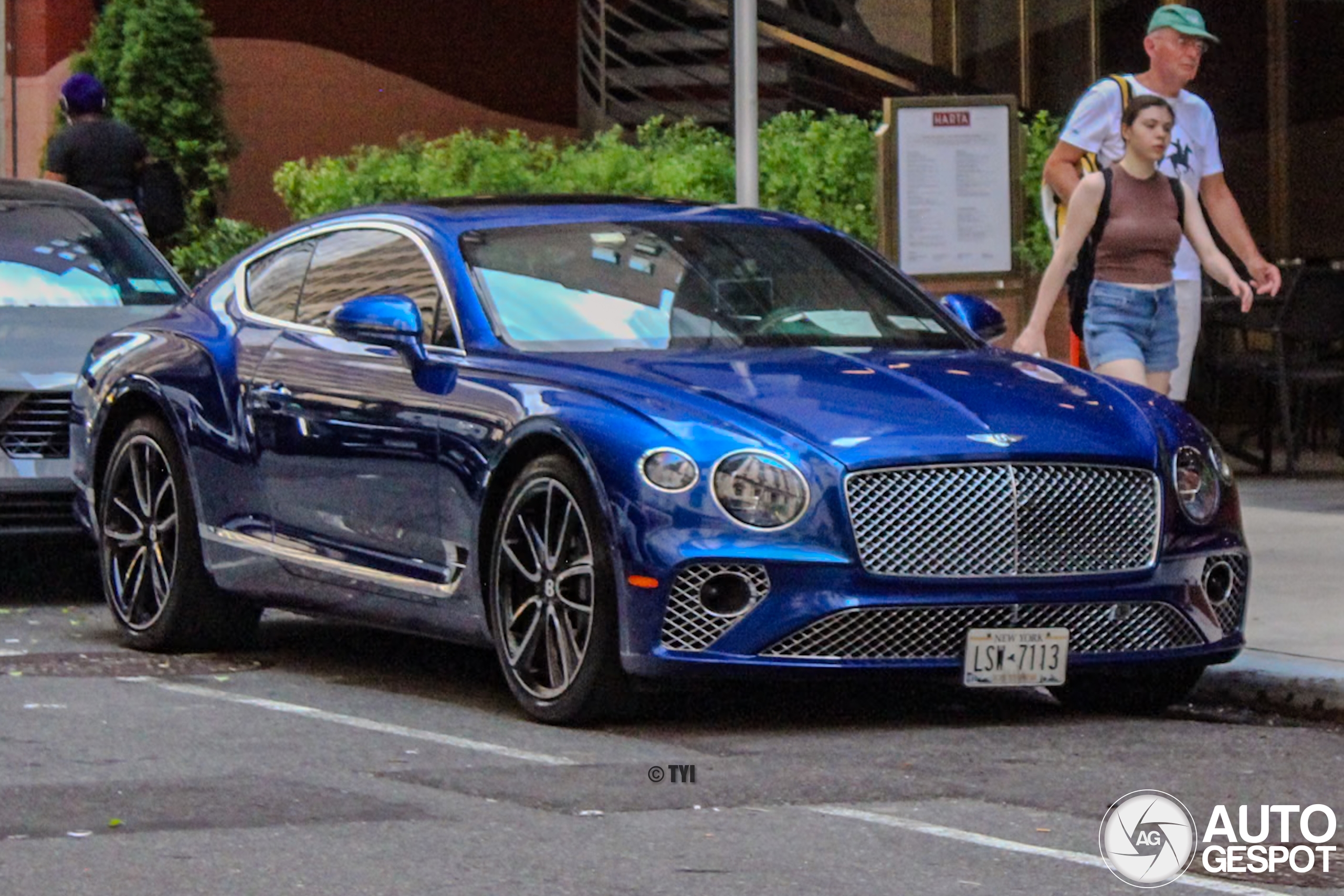 Bentley Continental GT V8 Azure