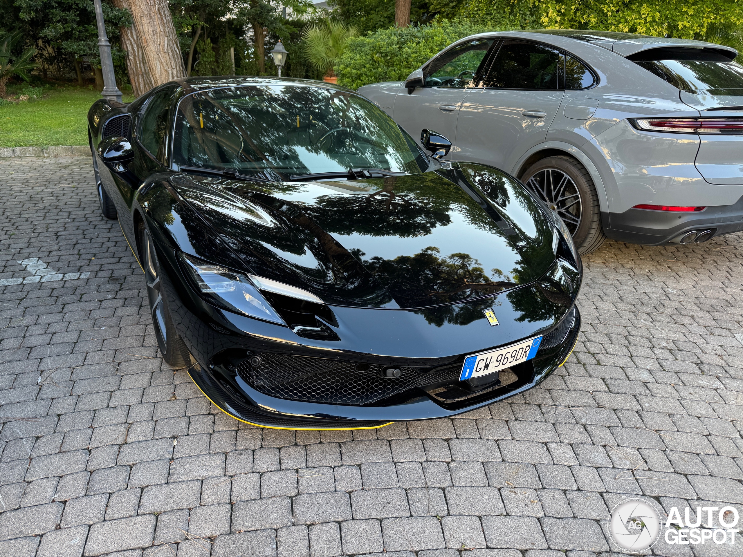 Ferrari 296 GTS