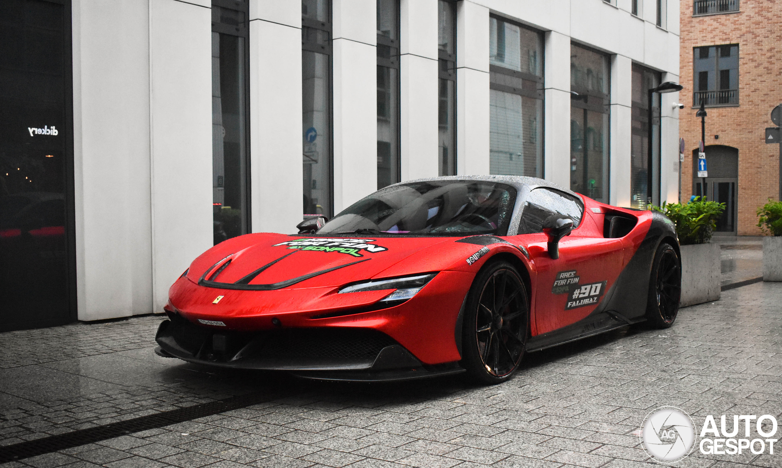 Ferrari SF90 Stradale Novitec Rosso