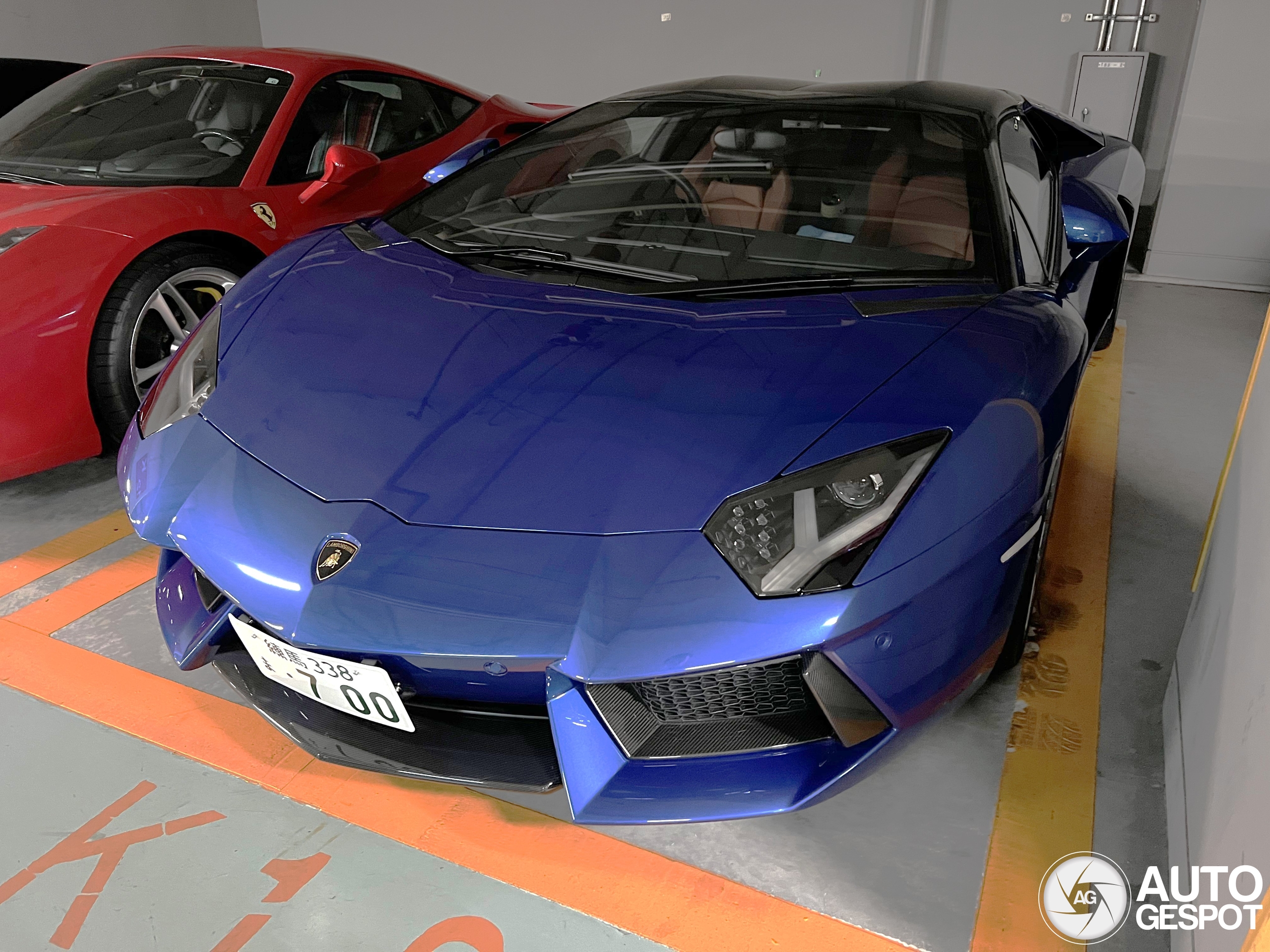 Lamborghini Aventador LP700-4 Roadster