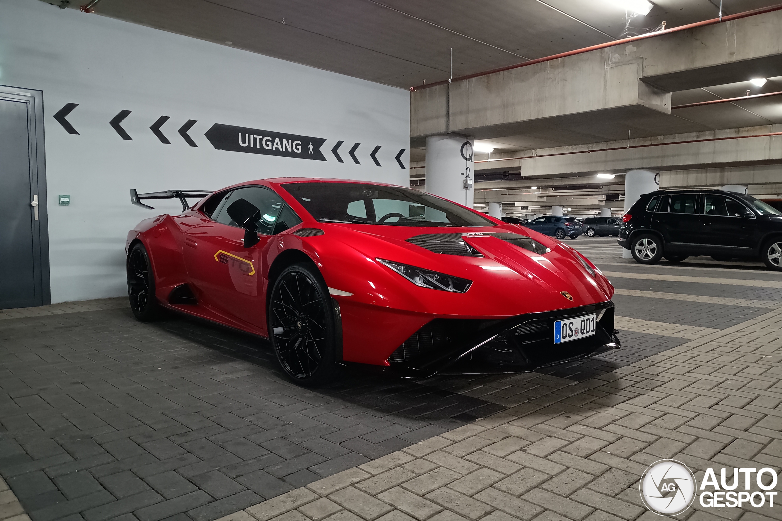 Lamborghini Huracán LP640-2 STO