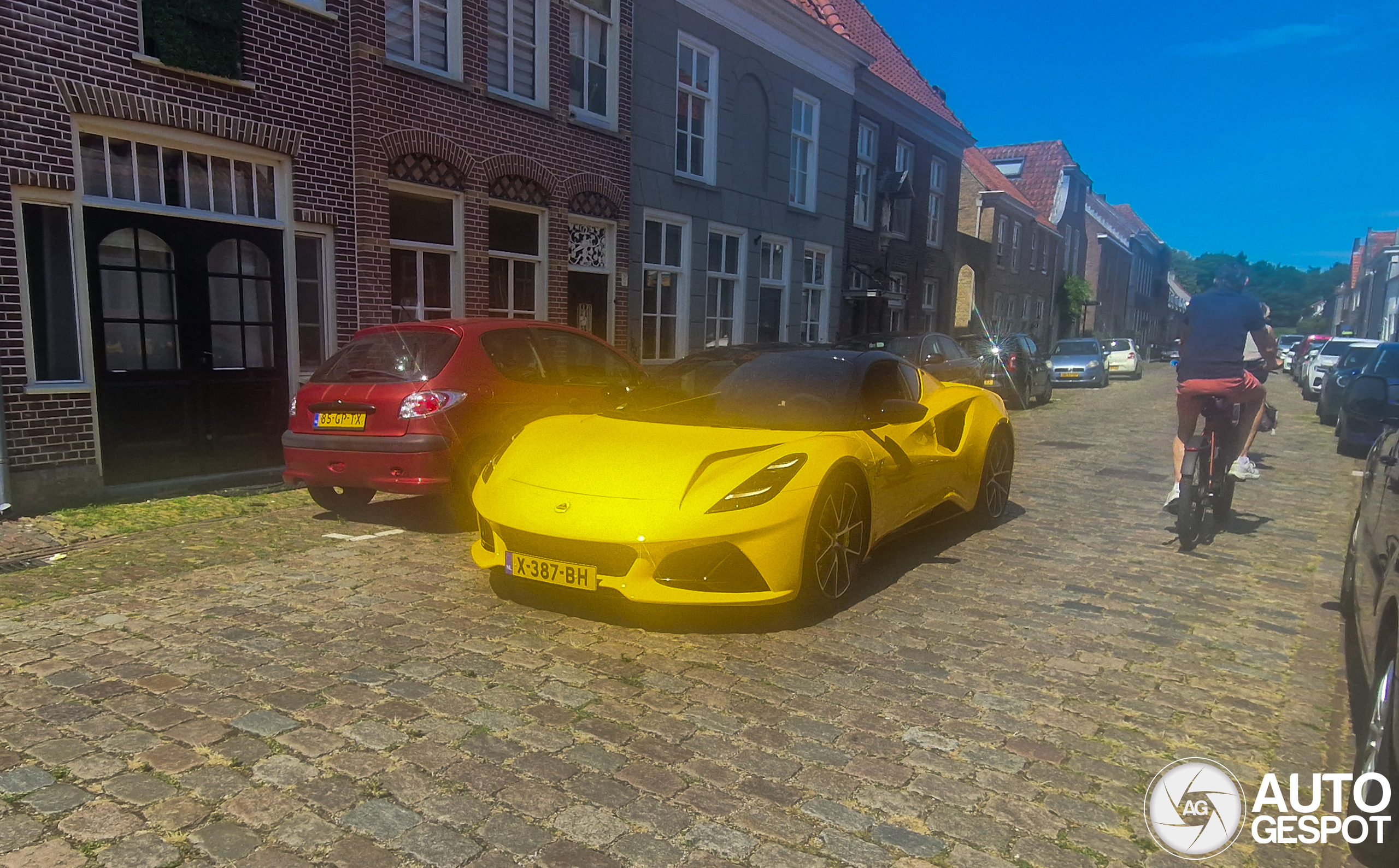 Lotus Emira
