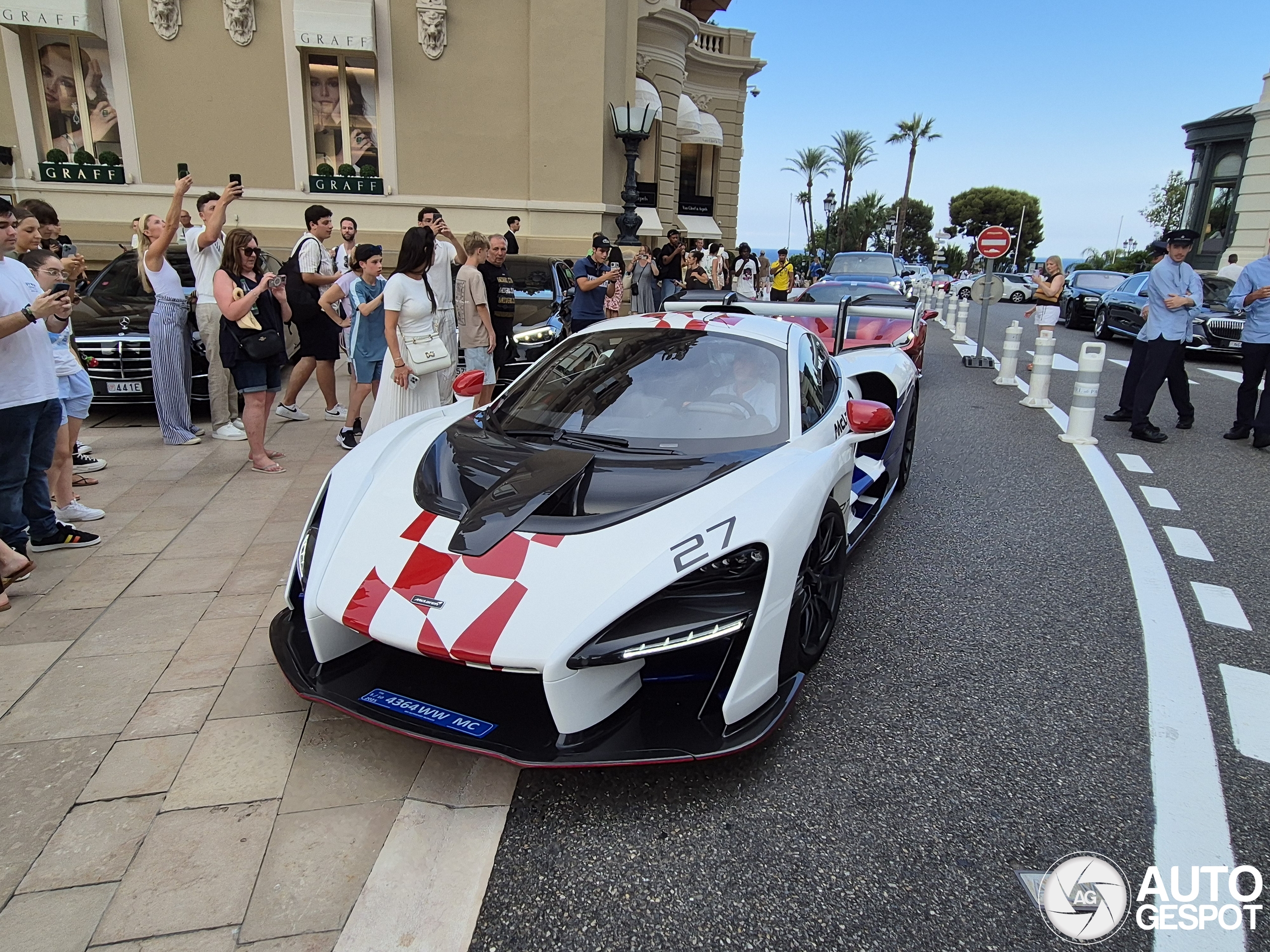 McLaren Senna
