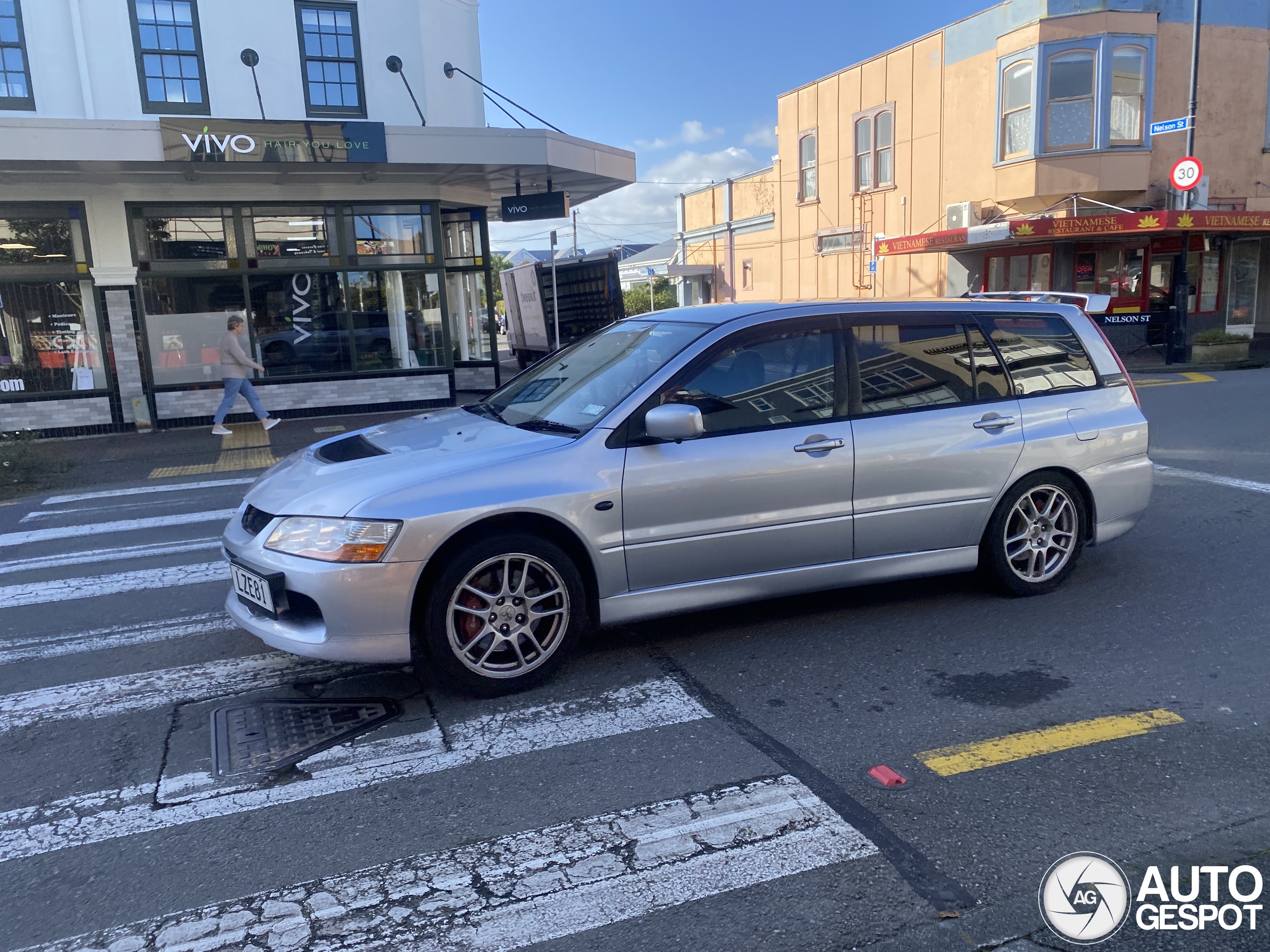 Mitsubishi Lancer Evolution IX Wagon GT
