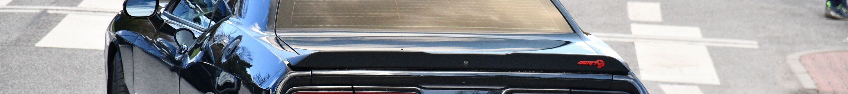 Dodge Challenger SRT-8