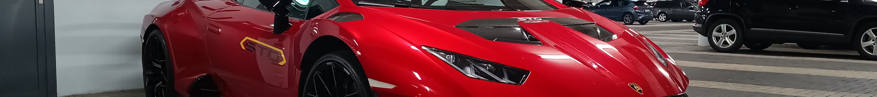 Lamborghini Huracán LP640-2 STO