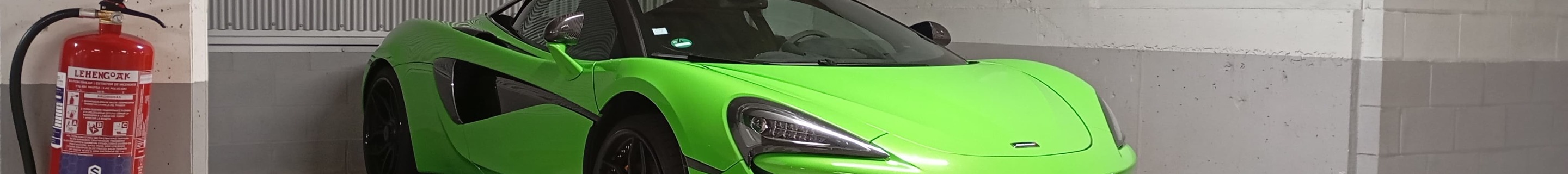 McLaren 570S