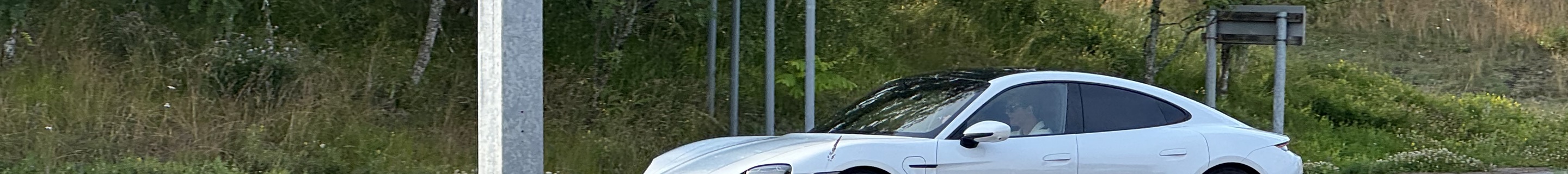 Porsche Taycan Turbo