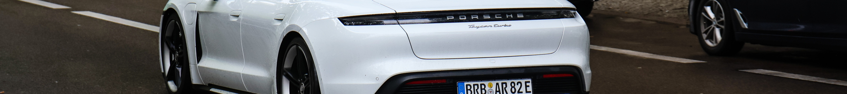 Porsche Taycan Turbo
