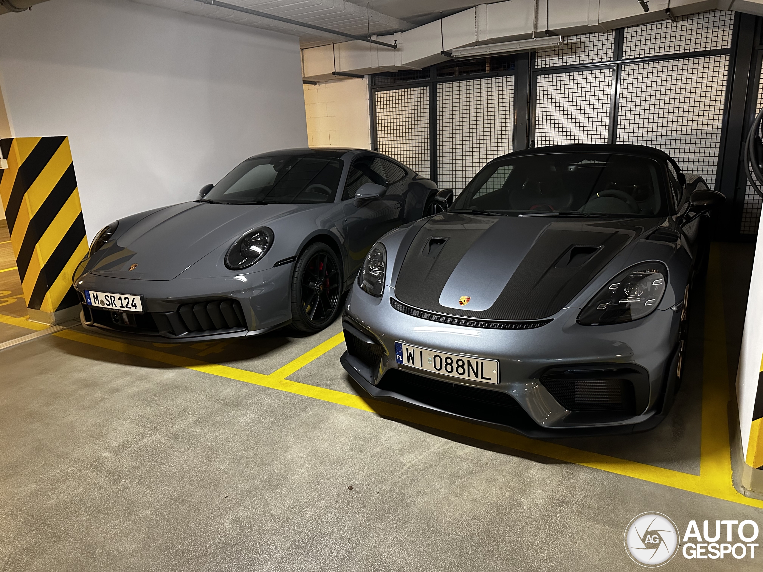Porsche 992 Carrera 4 GTS MkII