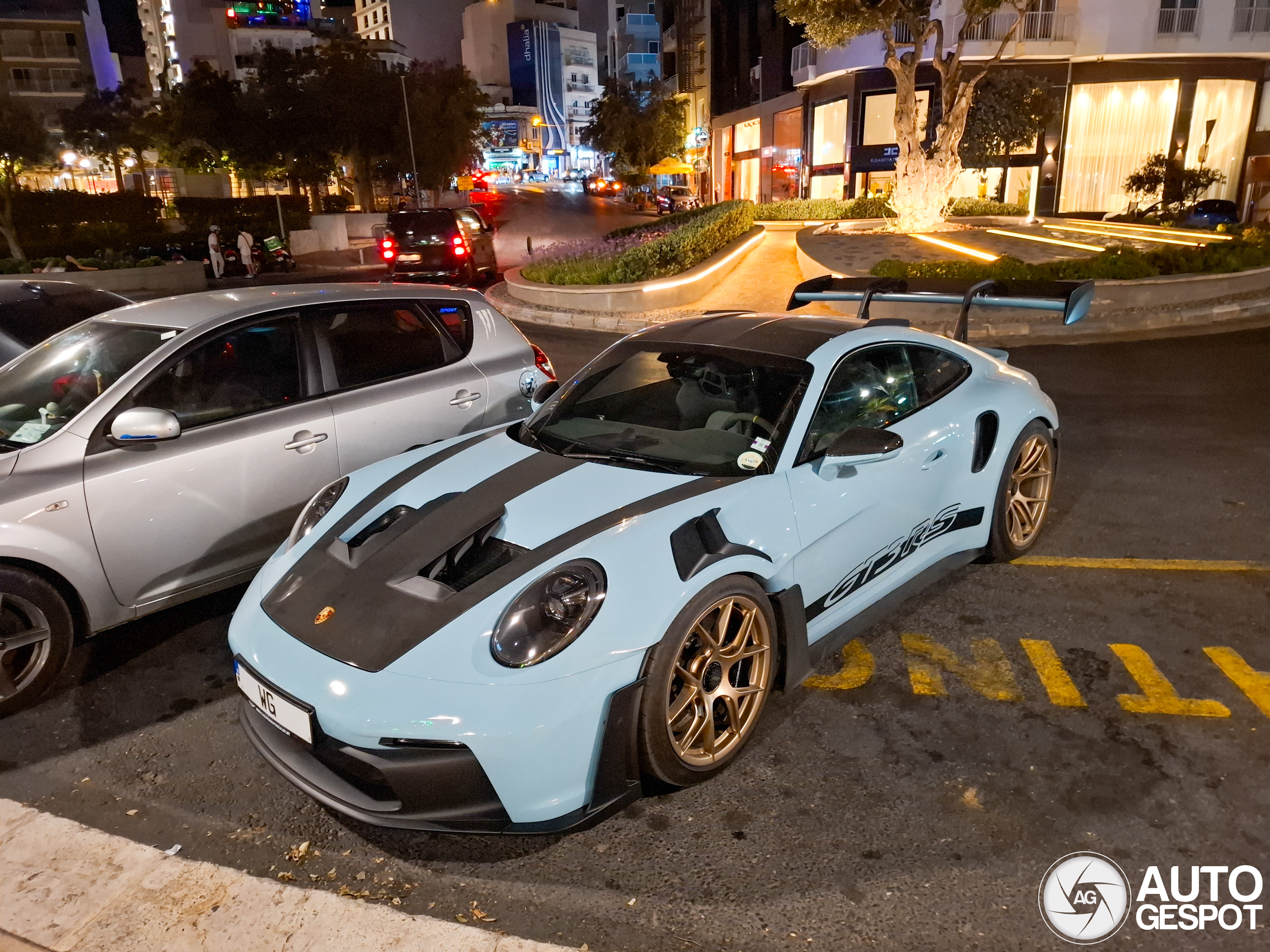 Porsche 992 GT3 RS MkI Weissach Package