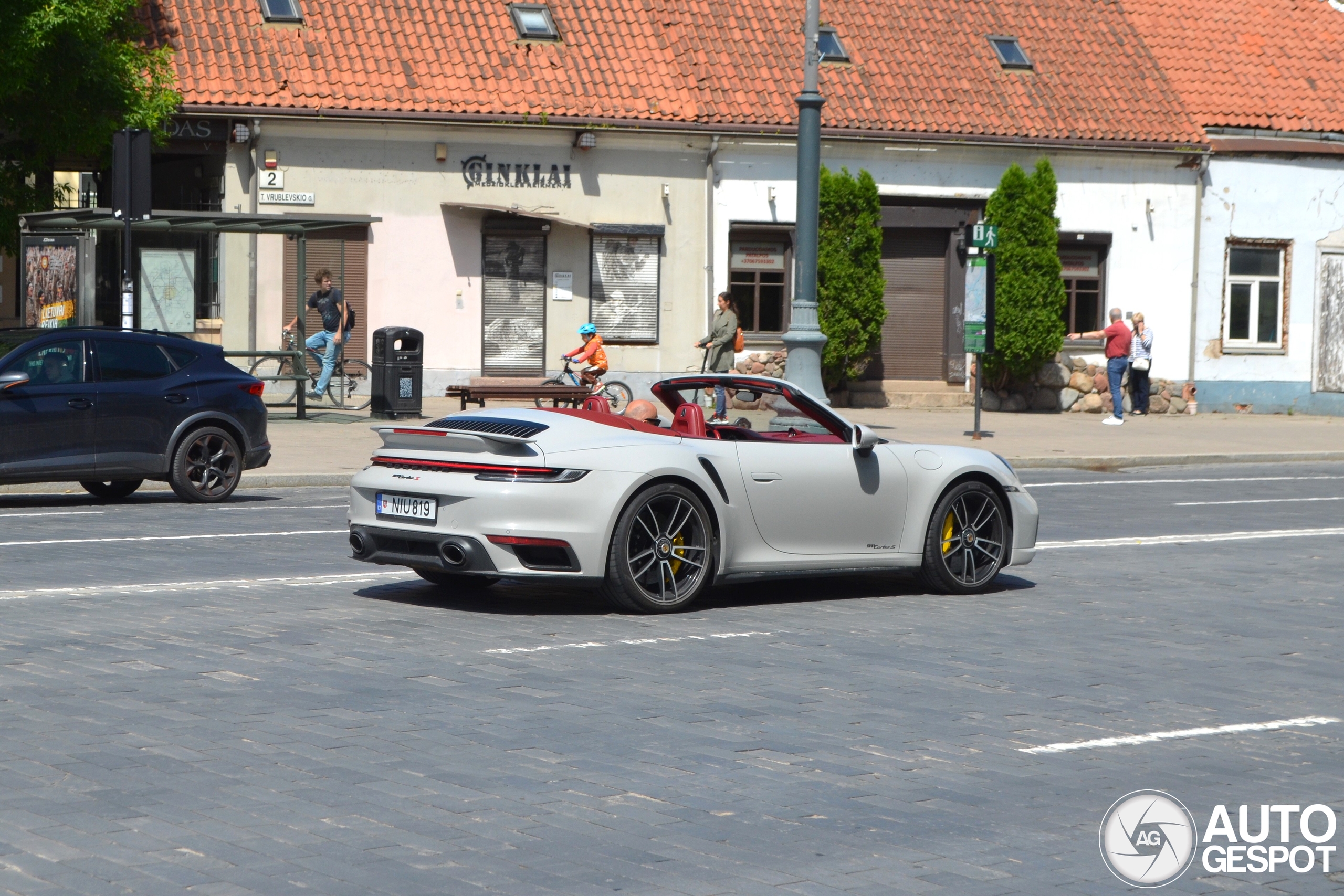 Porsche 992 Turbo S Cabriolet