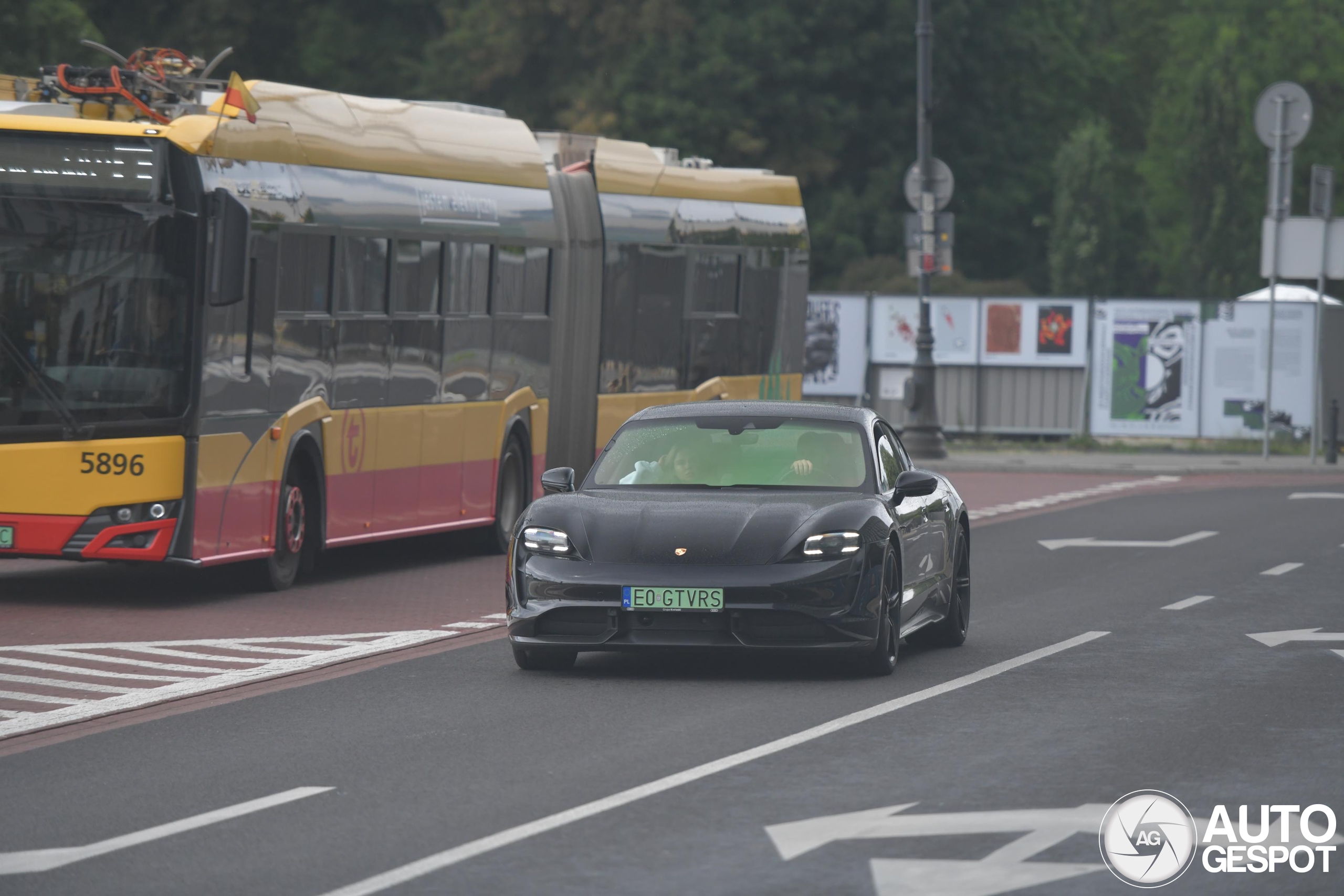 Porsche Taycan Turbo S