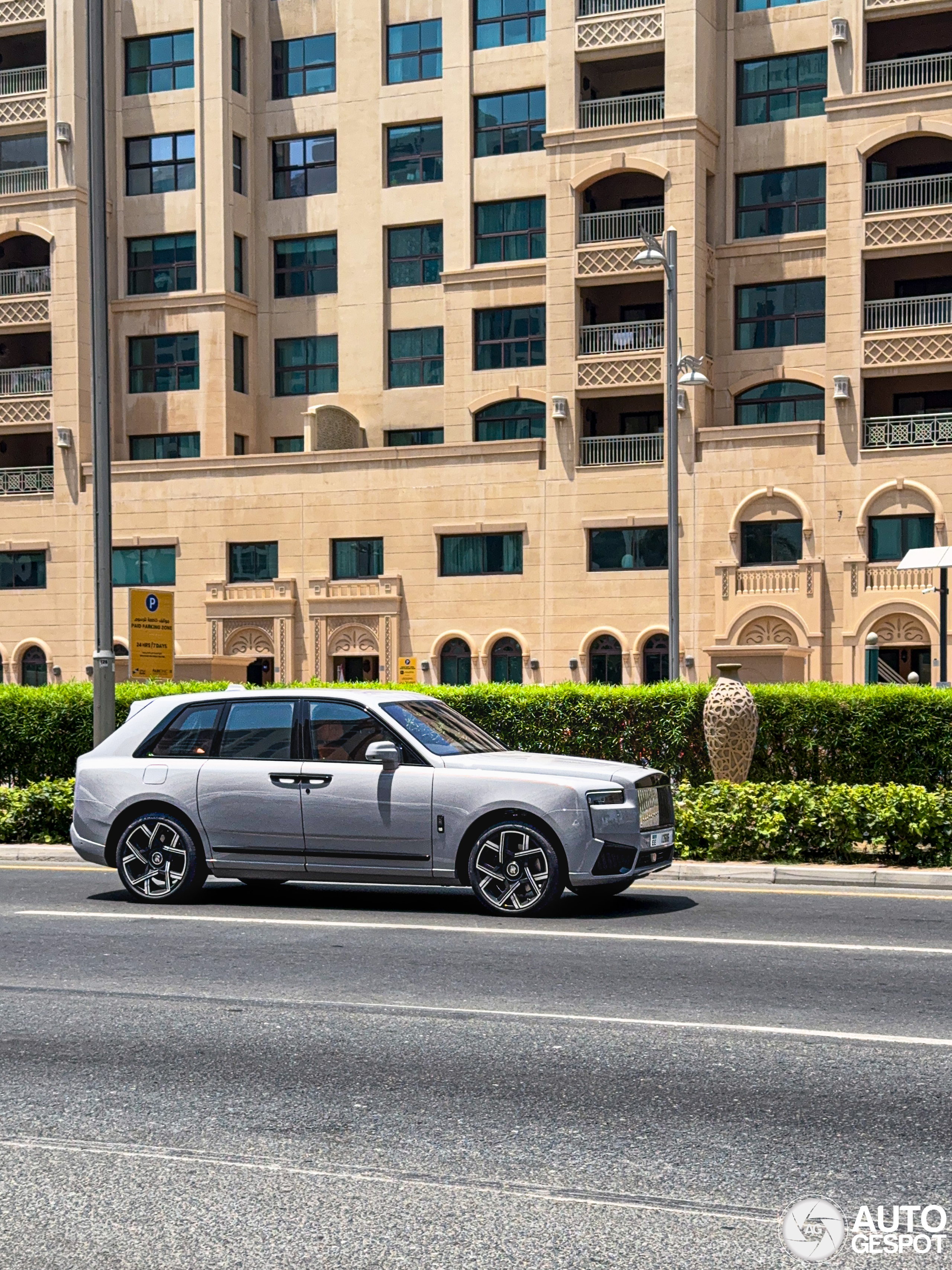 Rolls-Royce Cullinan Series II