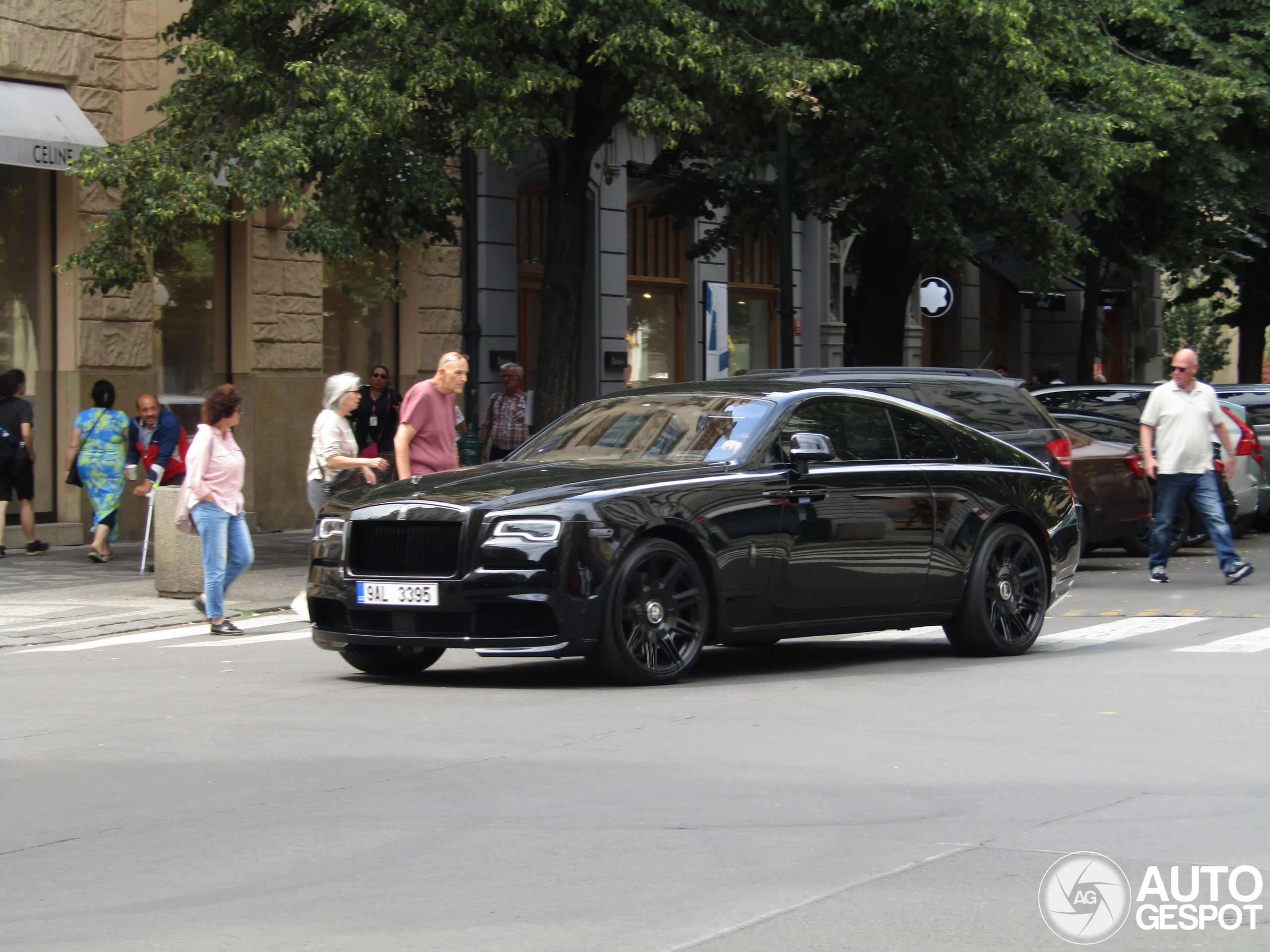 Rolls-Royce Wraith Black Badge Spofec