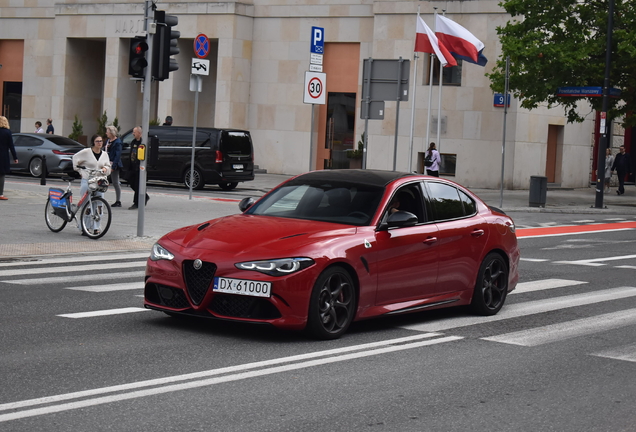 Alfa Romeo Giulia Quadrifoglio 2023