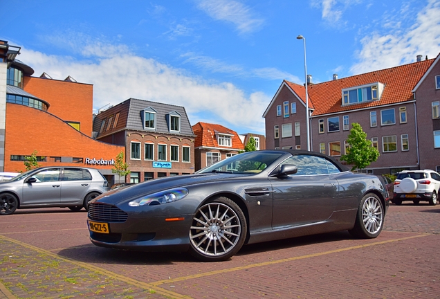 Aston Martin DB9 Volante