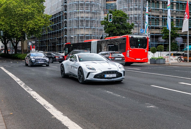 Aston Martin Vantage 2024