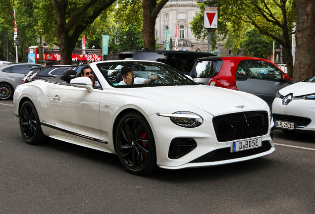 Bentley Continental GTC Black Edition 2025