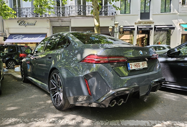 BMW M5 G90