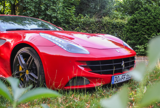 Ferrari FF