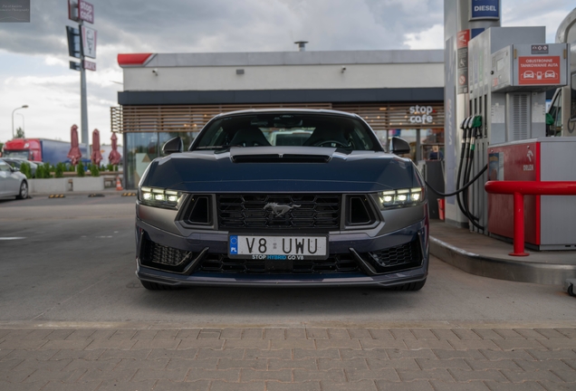 Ford Mustang Dark Horse 2024