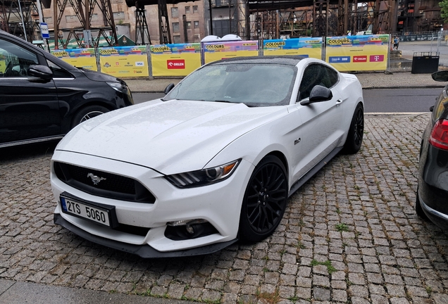 Ford Mustang GT 2015