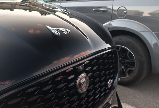 Jaguar F-PACE SVR 2021