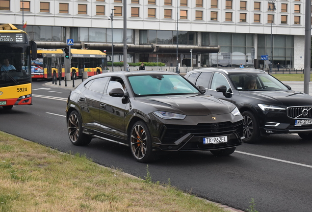 Lamborghini Urus S