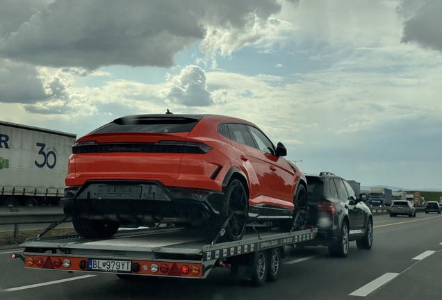 Lamborghini Urus SE