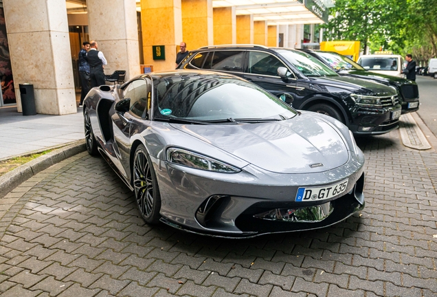 McLaren GTS