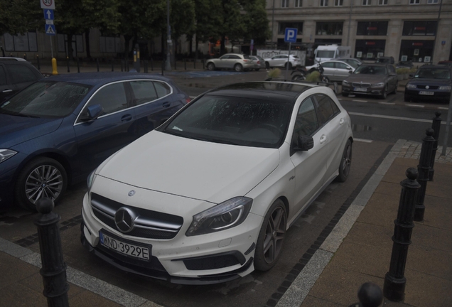Mercedes-Benz A 45 AMG
